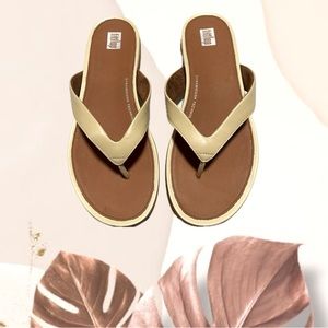 Fitflops GRACIE Leather Flip flops Leather Sandals Size 8